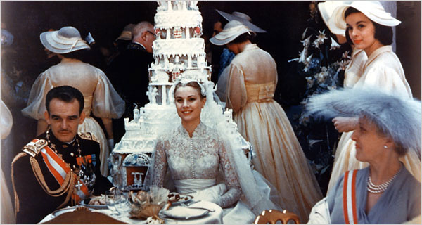 grace kelly wedding gown. Hollywood Royalty: Grace Kelly